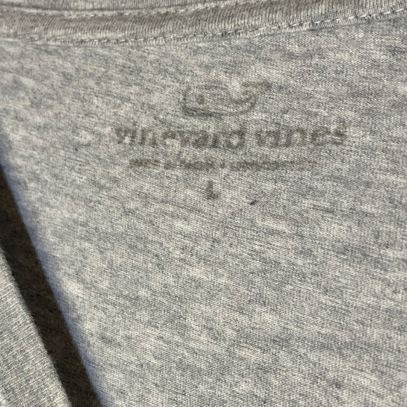 Vineyard Vines Gray Long Sleeve Top with Red and Blue Whale - Picture 2 of 7